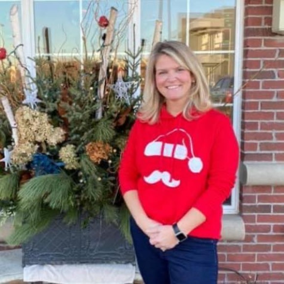 Meet your Posher, Heidi - Picture 1 of 1